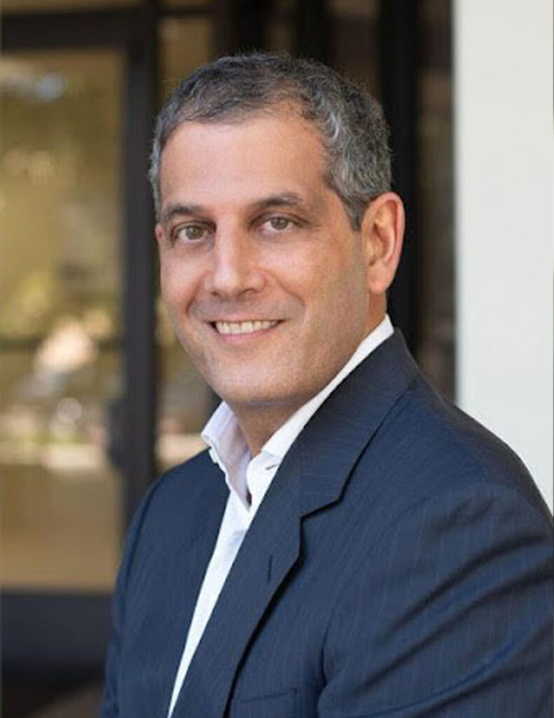 Jim Momtazee
