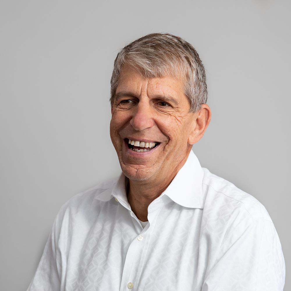 Neil Exter