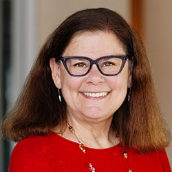 Lisa Aliferis