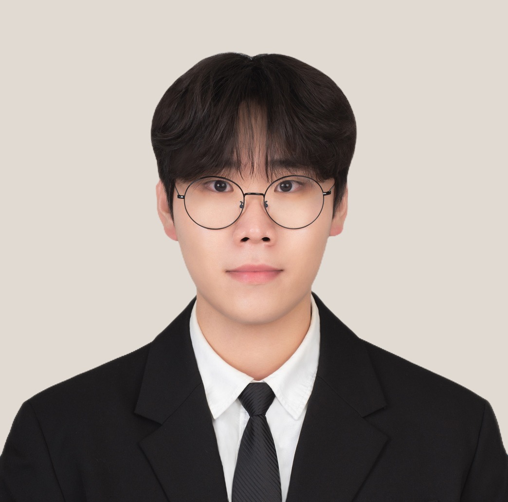 Hyeseong Lee