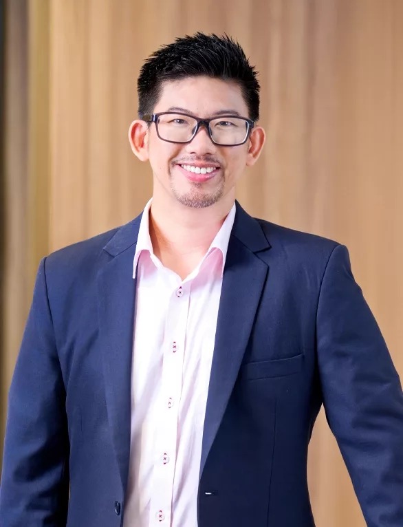 Jason Ng