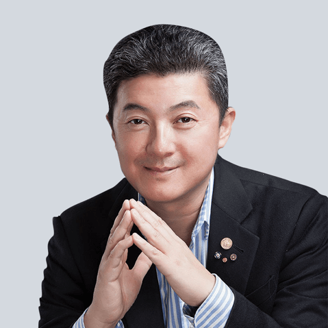 Shoucheng Zhang