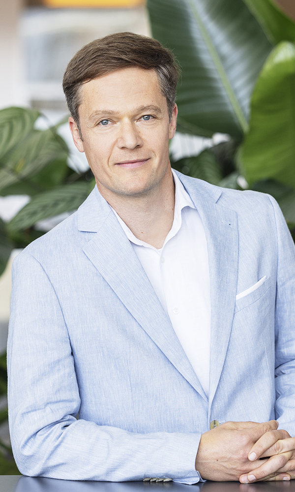 Gábor Gyülvészi