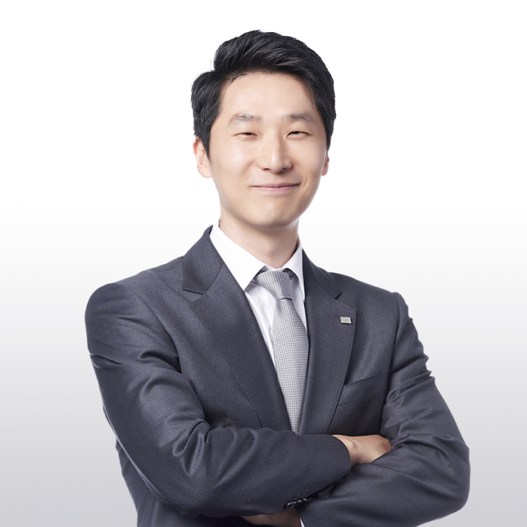 Choong Hwan Lee
