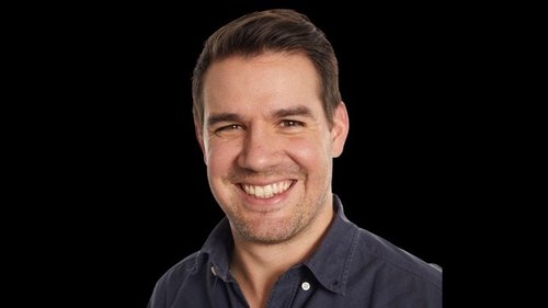 Andrew Browne