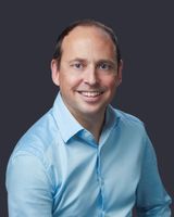 Dr Mark Reilly