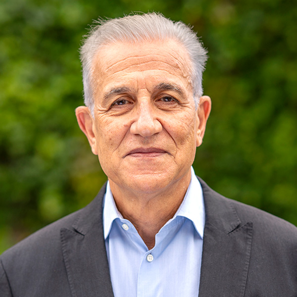Javad Seyedzadeh