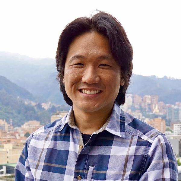 Jun Hwang