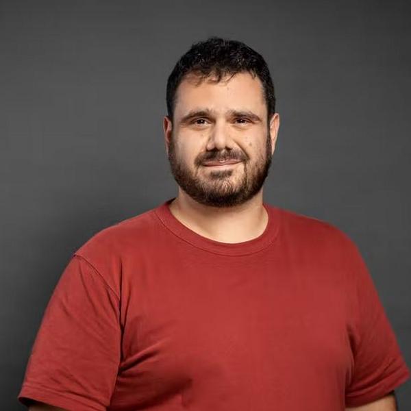Luis (Orr) Shemtov