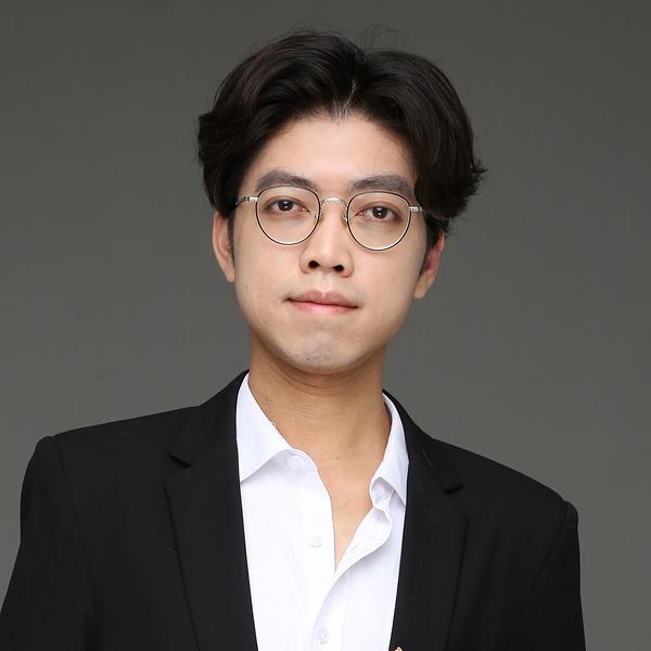 Senyao Hou