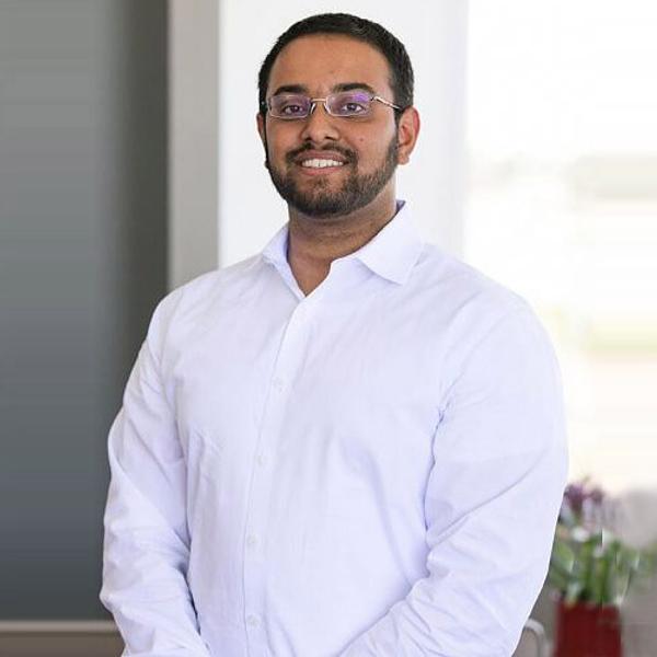Vignesh Ravikumar