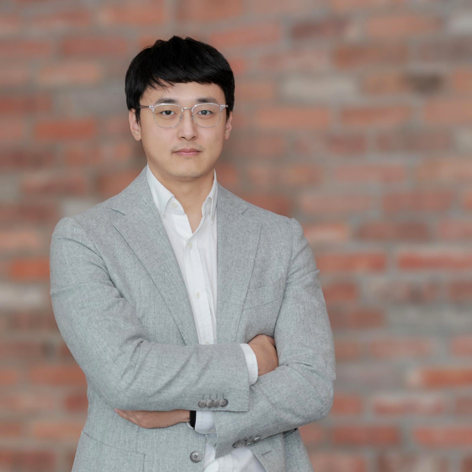 Yifeng Chen